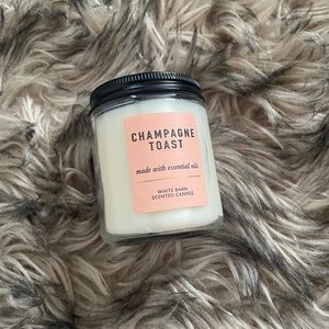 Bath & Body Works NEW Candle